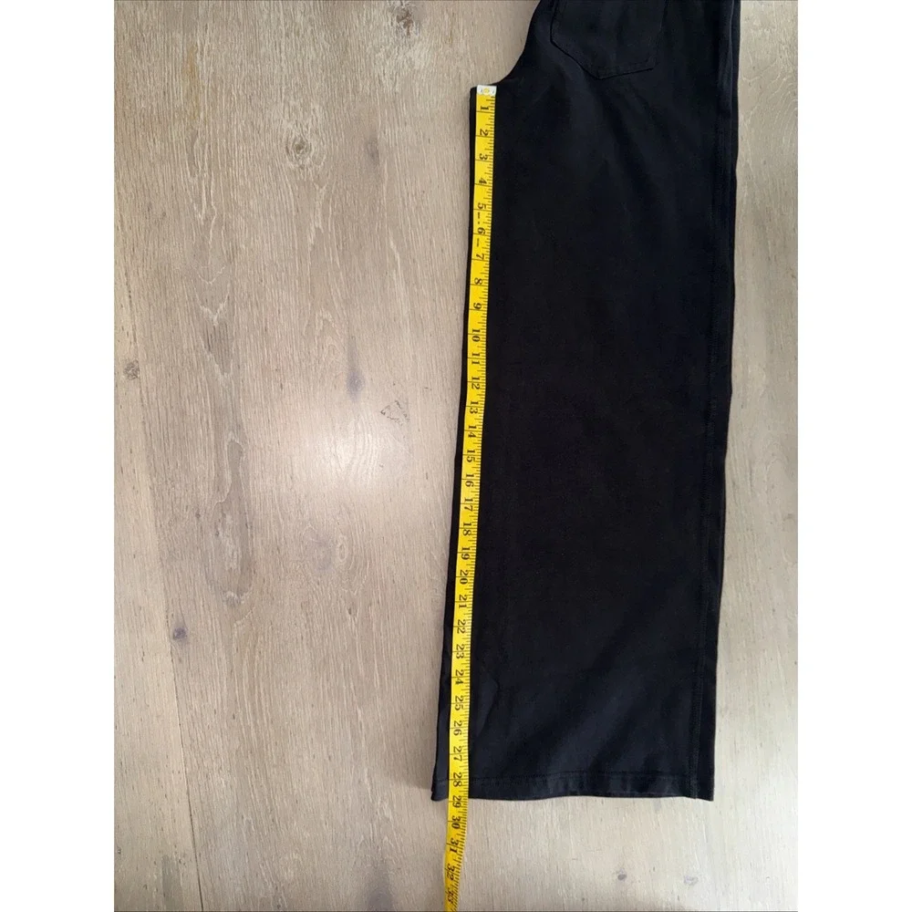 Chicos Black Wide Leg High Rise Crop Pants Women's Size 0P‎